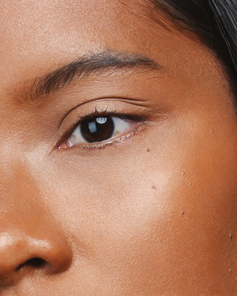 mÁdara the concealer luminous perfecting concealer