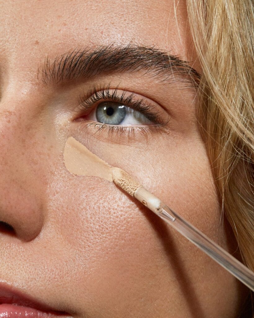 mÁdara the concealer luminous perfecting concealer