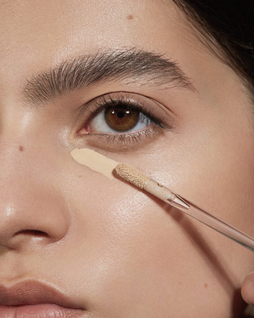 mÁdara the concealer luminous perfecting concealer