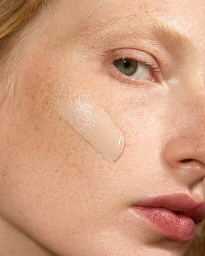 mÁdara skinonym semi matte peptide foundation
