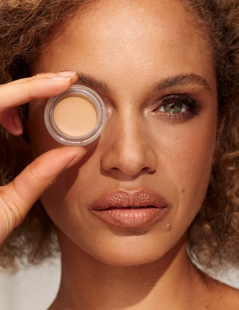 inika organic full coverage concealer