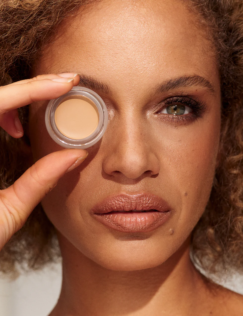 inika organic full coverage concealer