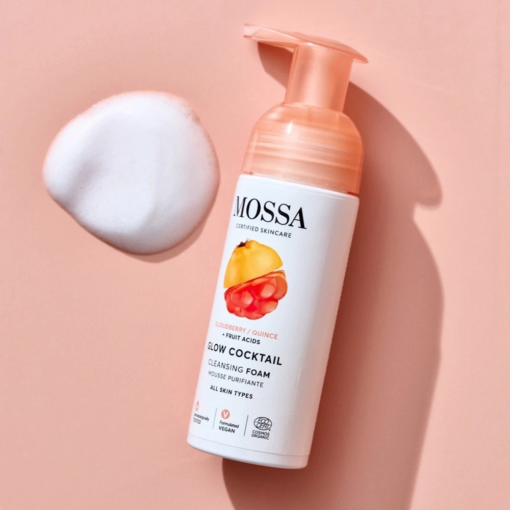 mossa glow cocktail cleansing foam